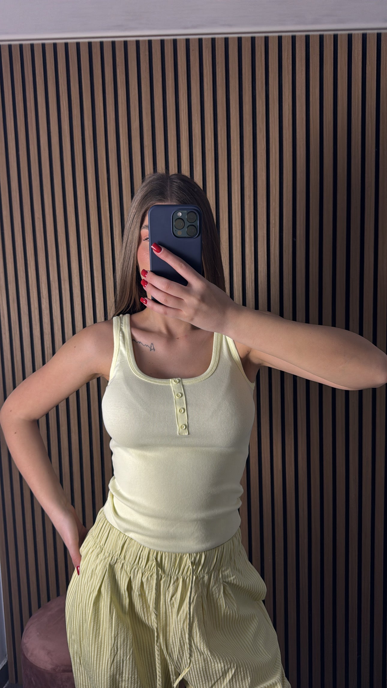 Canotta Botton Gialla